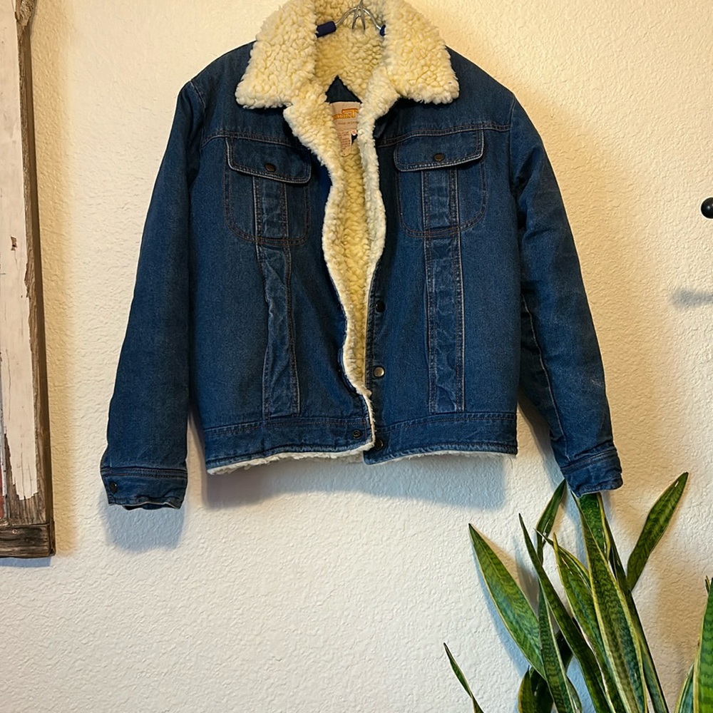 Sandherst Vintage Sherpa Lined Denim Trucker Jacket Size Small